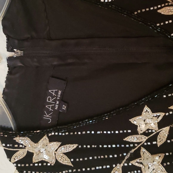 EVENING Dress - Picture 3 of 9